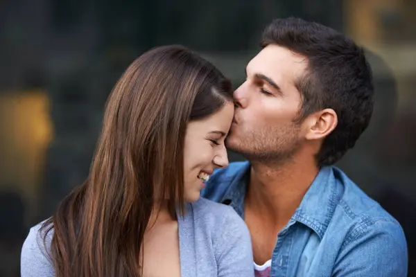 Love Kiss Forehead Happy Couple Outdoor Care Commitment People Connection Royalty Free Stock Images