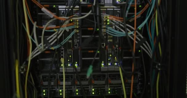 Kabel Perangkat Keras Dan Ruang Server Latar Belakang Untuk Teknologi — Stok Video