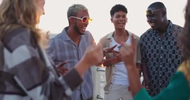 Przyjaciele Ocean Blask Święto Partii Szczęśliwy Różnorodność Wakacje Tańca Razem — Wideo stockowe