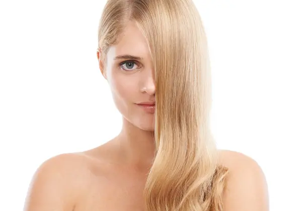 Kobieta Włosy Piękno Połyskiem Kosmetyki Dla Zdrowego Blasku Skóry Objętości — Zdjęcie stockowe