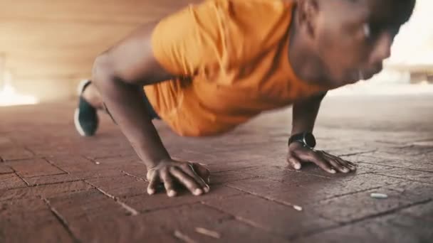 Černoch Push Svalový Trénink Fitness Vytrvalost Atletem Sportem Venku Tělesná — Stock video
