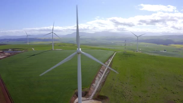 Elektřina Větrné Turbíny Obnovitelná Energie Dronem Venkovní Napájecí Zdroj Pro — Stock video