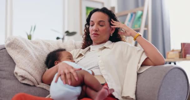 Anne Bebek Yorgun Ebeveynlik Yorgunluğu Tükenmiş Tükenmiş Yorgunluk Stres Fazla — Stok video