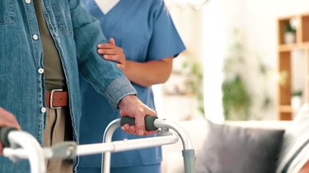 Walker Cuidador Apoyo Personas Mayores Hogares Ancianos Fisioterapia Asistencia Médica — Vídeos de Stock