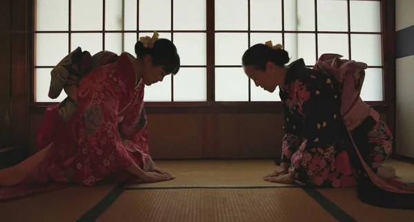 Japan Women Bow Kimono Greeting Tea Ceremony Chashitsu Room Custom — Stock Photo, Image