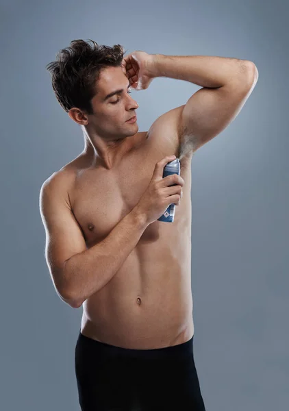Mens Deodorant Reinigingsoksel Voor Geur Studio Product Toepassing Voor Geur — Stockfoto