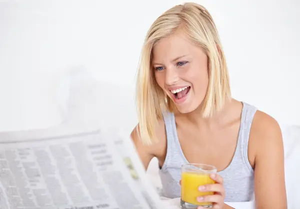Happy Woman Orange Juice Reading Newspaper Bed Headlines Energy Health — Stock Photo, Image