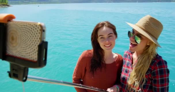 Selfie Stick Voyage Été Avec Des Amis Mer Pour Les — Video