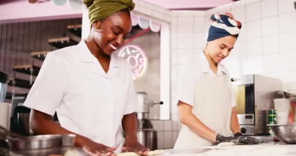 Mutfakta Aşçılık Hamur Aşçılık Küçük Işletmelerde Yemek Üretim Ekmek Lokanta — Stok video