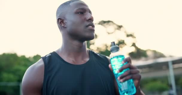 Zdravý Pít Černoch Lahví Sportu Létě Pro Energii Hydrataci Žízeň — Stock video