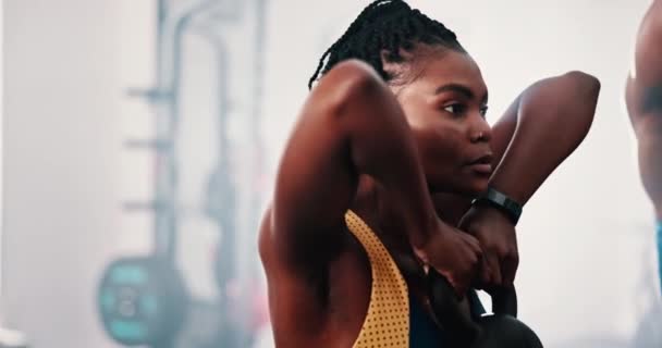 Haltérophilie Fitness Femme Noire Dans Salle Gym Pour Entraînement Musculation — Video