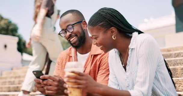 Telepon Kopi Dan Istirahat Dengan Teman Teman Mahasiswa Kampus Untuk — Stok Video