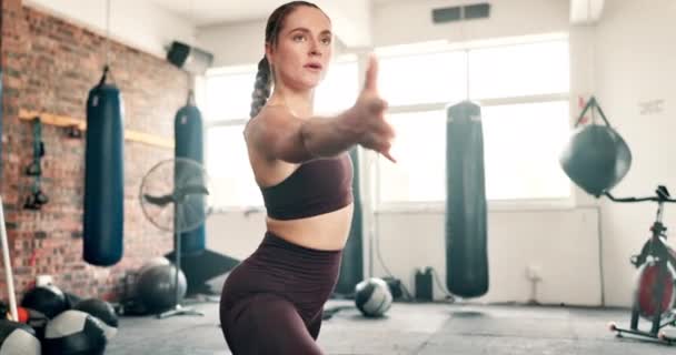 Kvinna Träning Och Pilates Gym För Fitness Motion Och Kropp — Stockvideo