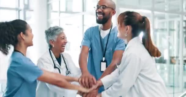 Cuidados Saúde Trabalho Equipe Pessoas Com Mãos Juntas Para Celebração — Vídeo de Stock