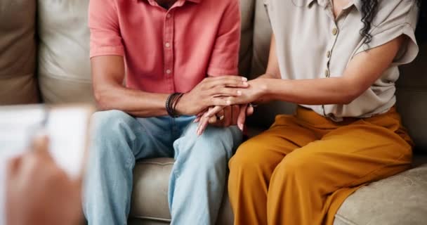 Letişim Çatışma Çözümü Için Çiftlerin Elleri Ile Psikoloji Terapi Danışmanlık — Stok video