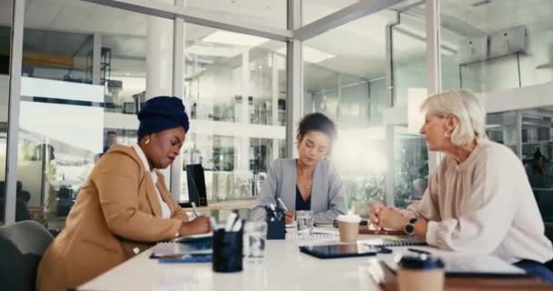 Ceo Mujeres Negocios Equipo Capacitación Discusión Reunión Oficina Con Mentor — Vídeos de Stock