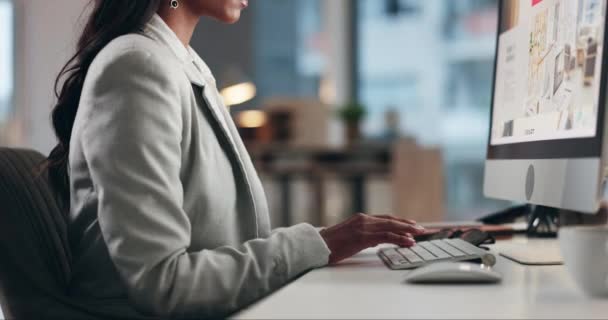 Мбаппе Клавиатура Руки Бизнес Женщины Занимающейся Seo Исследованиями Интернет Поиском — стоковое видео
