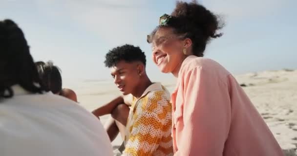 Feliz Relaxe Amigos Praia Para Férias Férias Verão Fim Semana — Vídeo de Stock