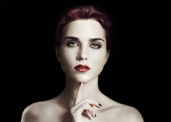 Maquillaje Vampiro Mujer Gótico Estudio Para Belleza Cosmética Estética Oscura — Foto de Stock