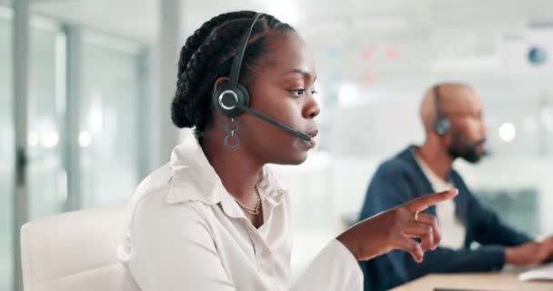 Customer Service Advice Phone Call Black Woman Headset Agent Help — Stock Video