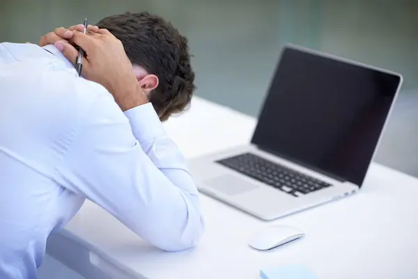 Negocio Dolor Cuello Hombre Con Laptop Frustrado Plazo Con Burnout — Foto de Stock