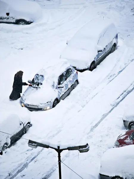 Osoba Samochody Droga Zimową Burzą Śnieżną Lub Środowiskiem Naturalnym Vancouver — Zdjęcie stockowe
