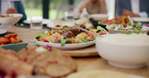 Table Nourriture Saine Mains Famille Maison Avec Déjeuner Boissons Célébration — Video