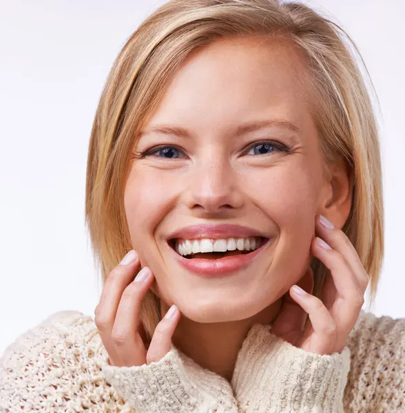 Woman Smile Skincare Studio Beauty Natural Exfoliated Toner Confident Female — Stock Photo, Image