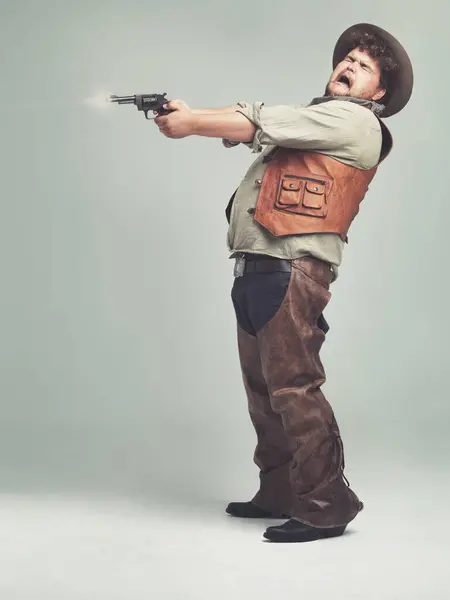 Cowboy Homme Fusil Chasse Studio Pistolet Combat Occidental Isolé Sur — Photo