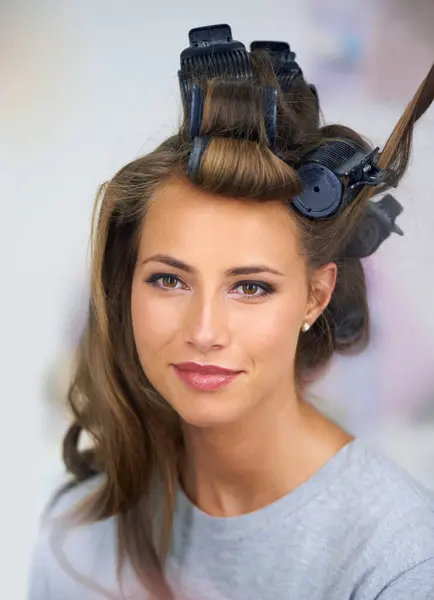 Žena Tvář Úsměv Kadeřníky Pro Krásu Péči Vlasy Účes Make — Stock fotografie