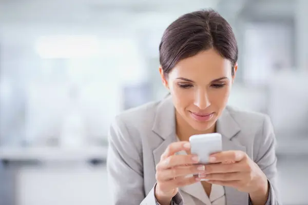 Business Woman Cellphone Typing Connection Email Notification Digital App Contact — Stock Photo, Image