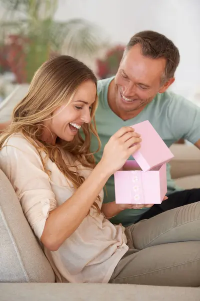 Woman Opening Present Man Happiness Surprise Birthday Anniversary Love Support — Stock Photo, Image