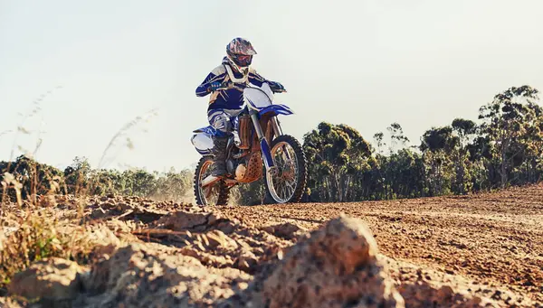 Çölde Motosiklet Üstünde Macera Adrenalin Yarışmada Hız Ekstrem Spor Road — Stok fotoğraf