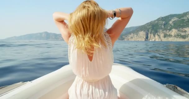 Mare Mare Aperto Donna Barca Vacanza Estiva Vacanza Pausa Italia — Video Stock