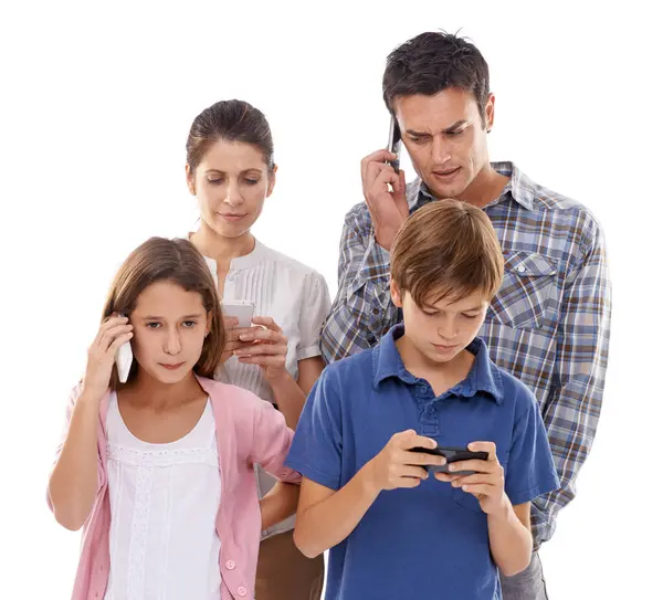 Familia Teléfono Internet Estudio Para Comunicación Con Mensajes Texto Conversación —  Fotos de Stock