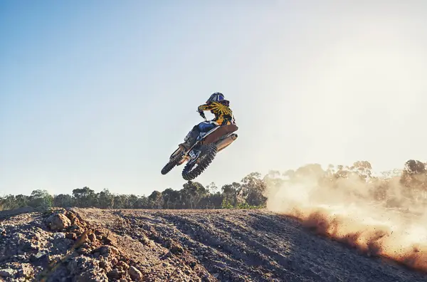 Person Jump Sports Motorcyclist Air Trick Stunt Race Outdoor Dirt — Stock Photo, Image