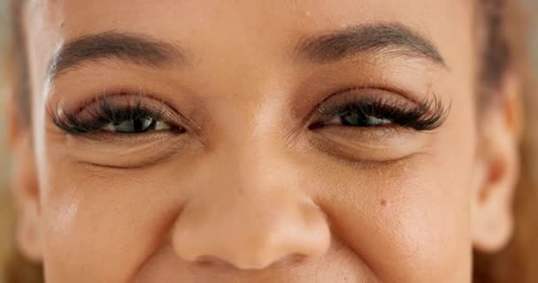 Zbliżenie Oczy Kobieta Rzęsami Badanie Twarzy Jaskry Optyczną Oceną Pielęgnacją — Wideo stockowe