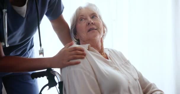Infermiera Anziani Persone Con Disabilità Assistenza Assistenza Sanitaria Pensione Paziente — Video Stock