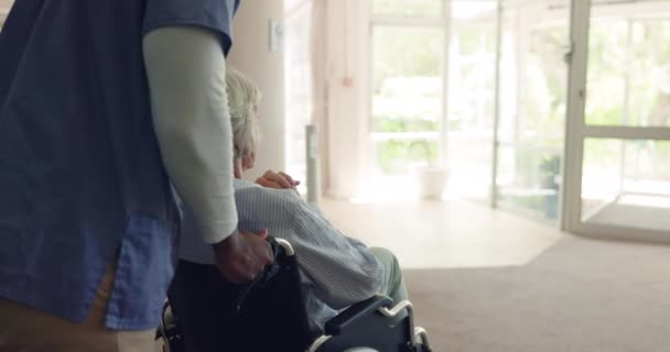Senior Woman Wheelchair Nurse Support Healthcare Retirement Service Nursing Home — Stock Video