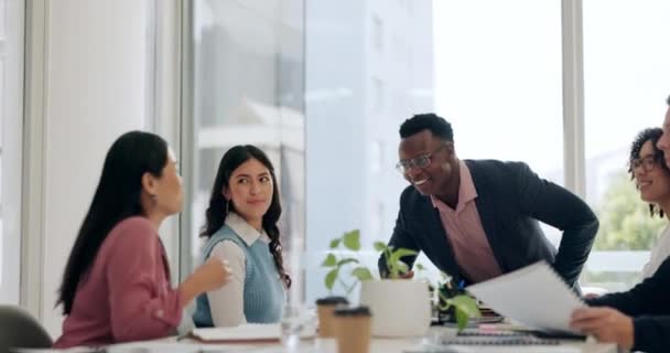 Handdruk Felicitaties Zakenmensen Met Teamwork Succes Netwerken Kantoor B2B Deal — Stockvideo