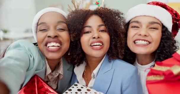 Χριστούγεννα Φίλοι Και Selfie Επιχειρηματίες Στη Δουλειά Μαζί Για Γιορτή — Αρχείο Βίντεο