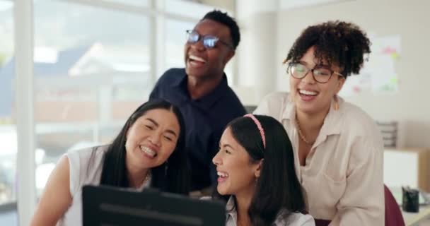 Geschäftsleute Tablet Und Selfie Mit Verbindung Lächeln Und Teambildung Mit — Stockvideo