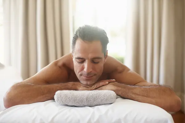 Man Klaar Massage Voor Lichaamsverzorging Wellness Beauty Therapie Voor Spa — Stockfoto