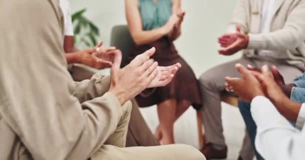 Millet Alkış Grup Terapisinde Ruh Sağlığı Için Alkış Tezahürat Çığır — Stok video
