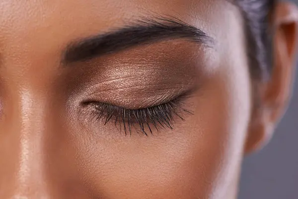 Woman Eyes Eyeshadow Makeup Closeup Beauty Cosmetics Skincare Dermatology Mascara — Stock Photo, Image
