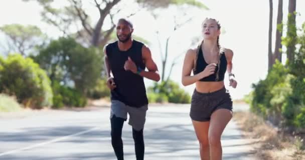 Přátelé Běh Trénink Maraton Ulici Kardio Vystoupení Pro Fitness Venku — Stock video