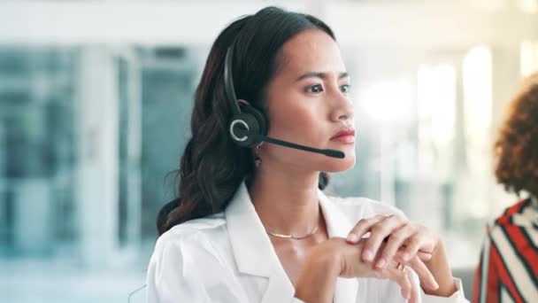 Call Center Customer Support Woman Office Consulting Help Crm Service — Stock Video