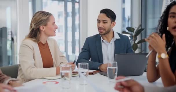 Pessoas Negócios Laptop Reunião Com Equipe Para Planejamento Brainstorming Finanças — Vídeo de Stock