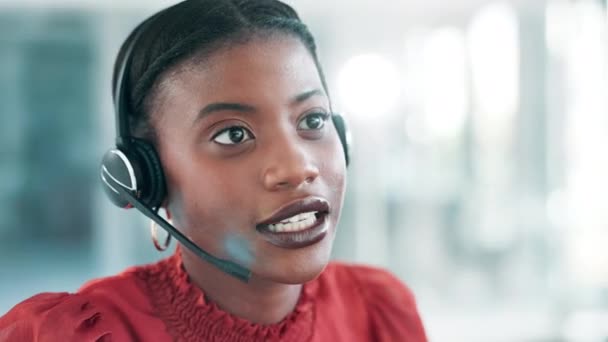Centro Llamadas Servicio Cliente Mujer Negra Oficina Para Consultoría Ayuda — Vídeos de Stock
