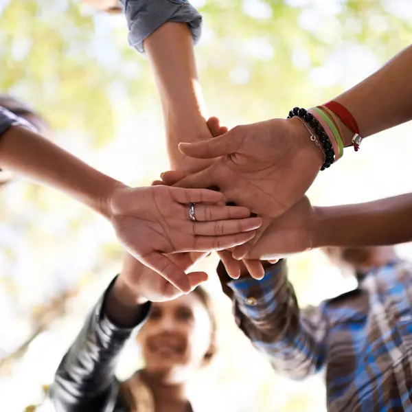 Hands Friends People Teamwork Collaboration Community Outdoor Nature Environment Park — Stock Photo, Image